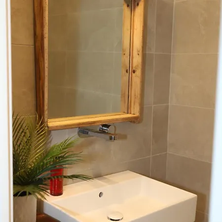 Bed and Breakfast Monet 4*